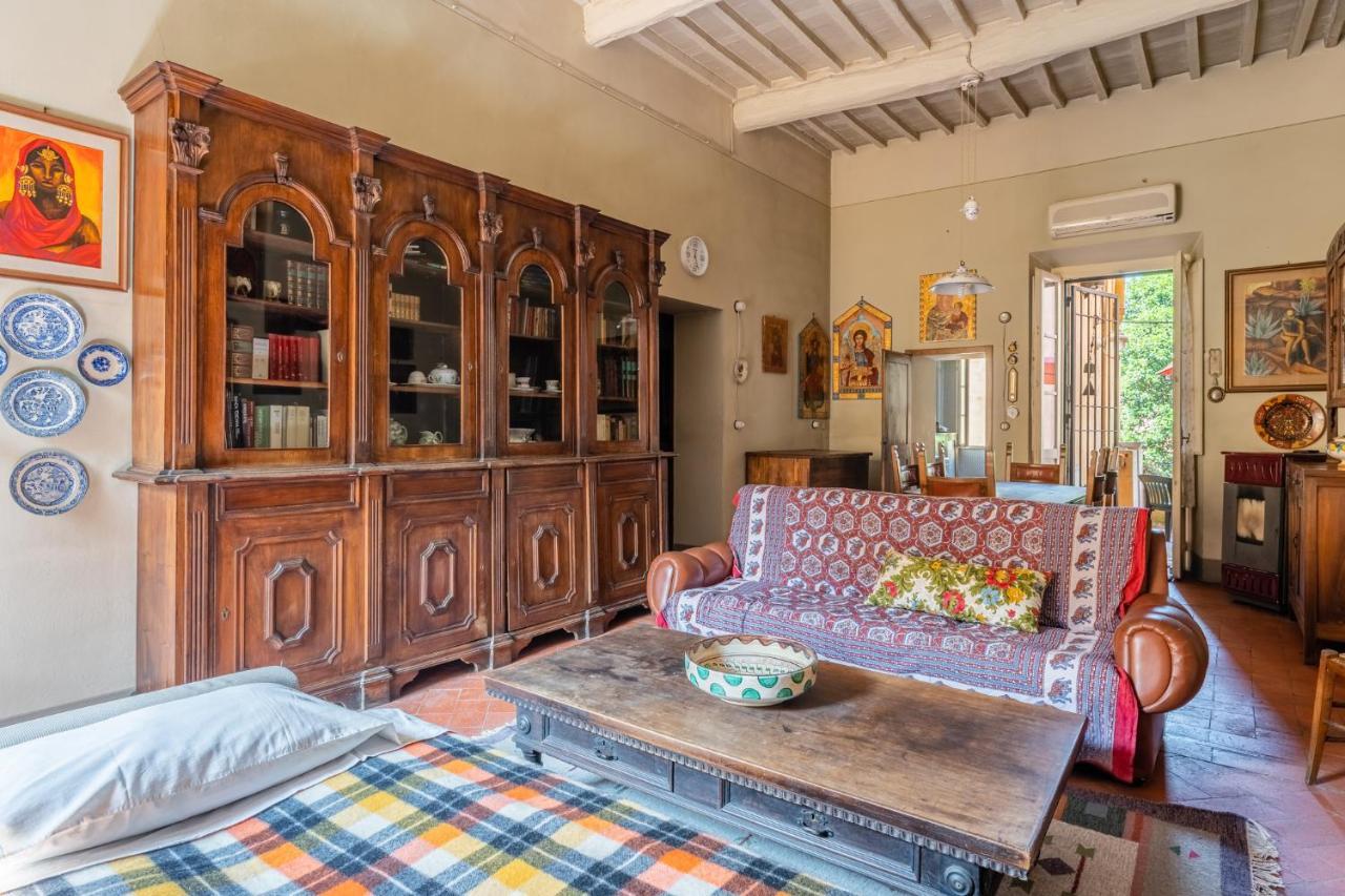 Appartement La Casa Di Ida à Pescia Extérieur photo