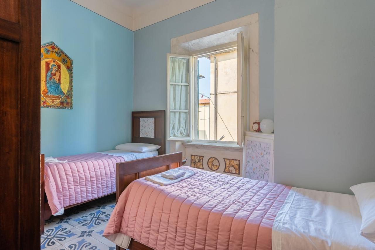 Appartement La Casa Di Ida à Pescia Extérieur photo